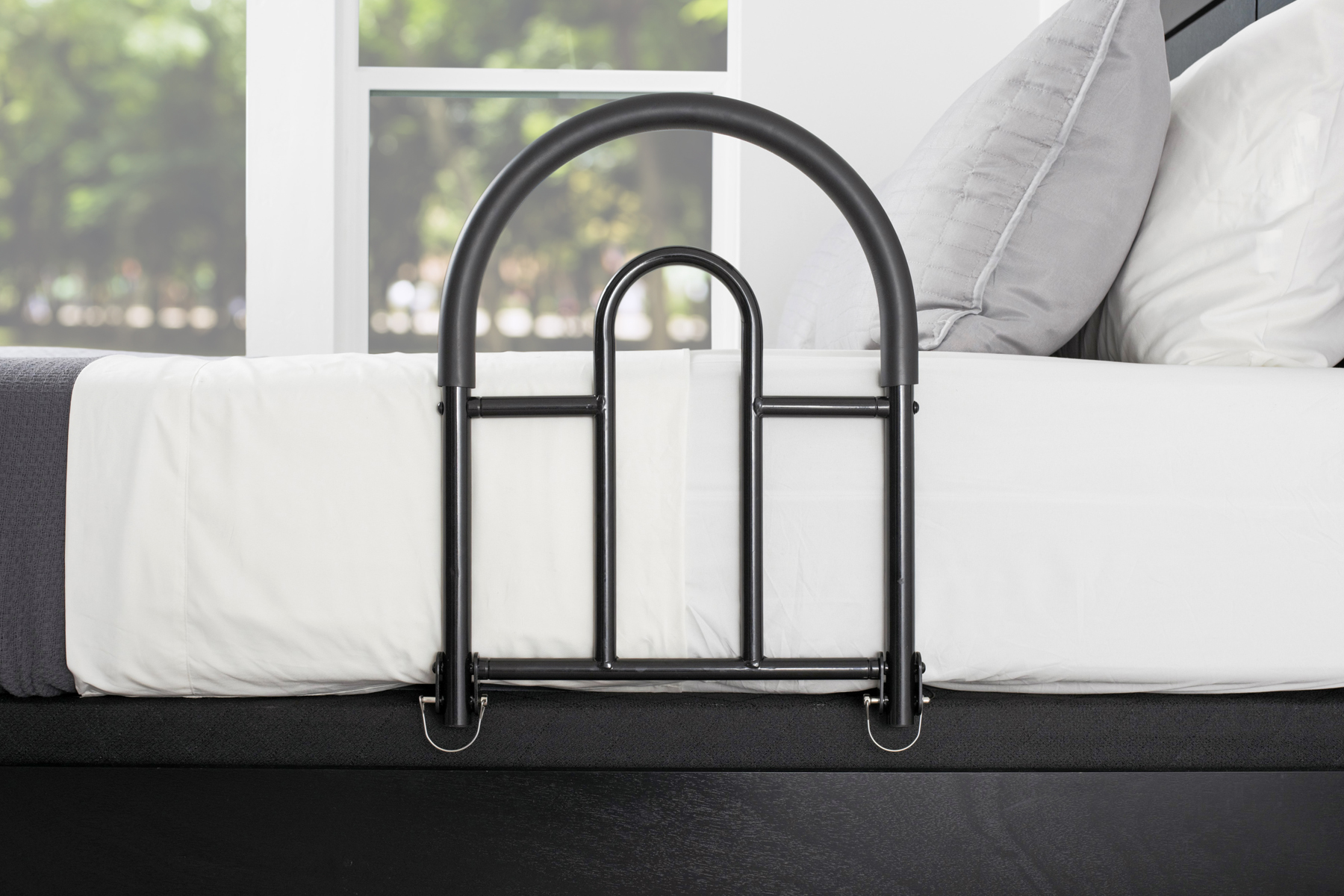 STA5000 - Bed Rail Advantage Traveler
