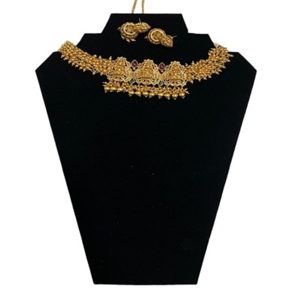 Chocker NecklaceWith Jhumka A2