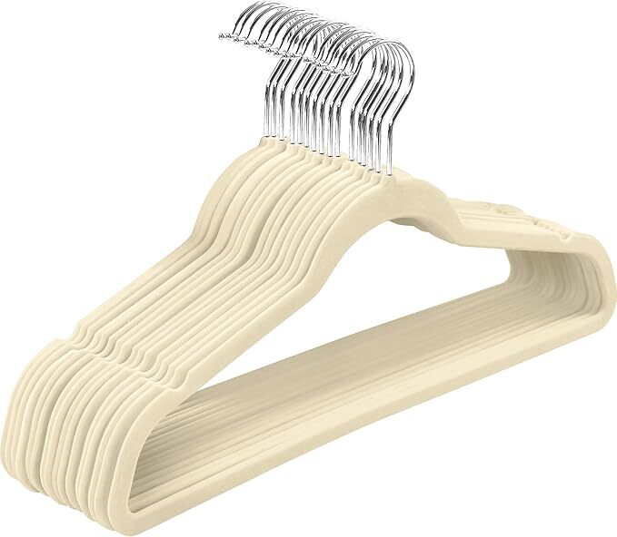 Non Slip Velvet Hangers 30 Pack Non Slip Velvet Hangers 30 Pack