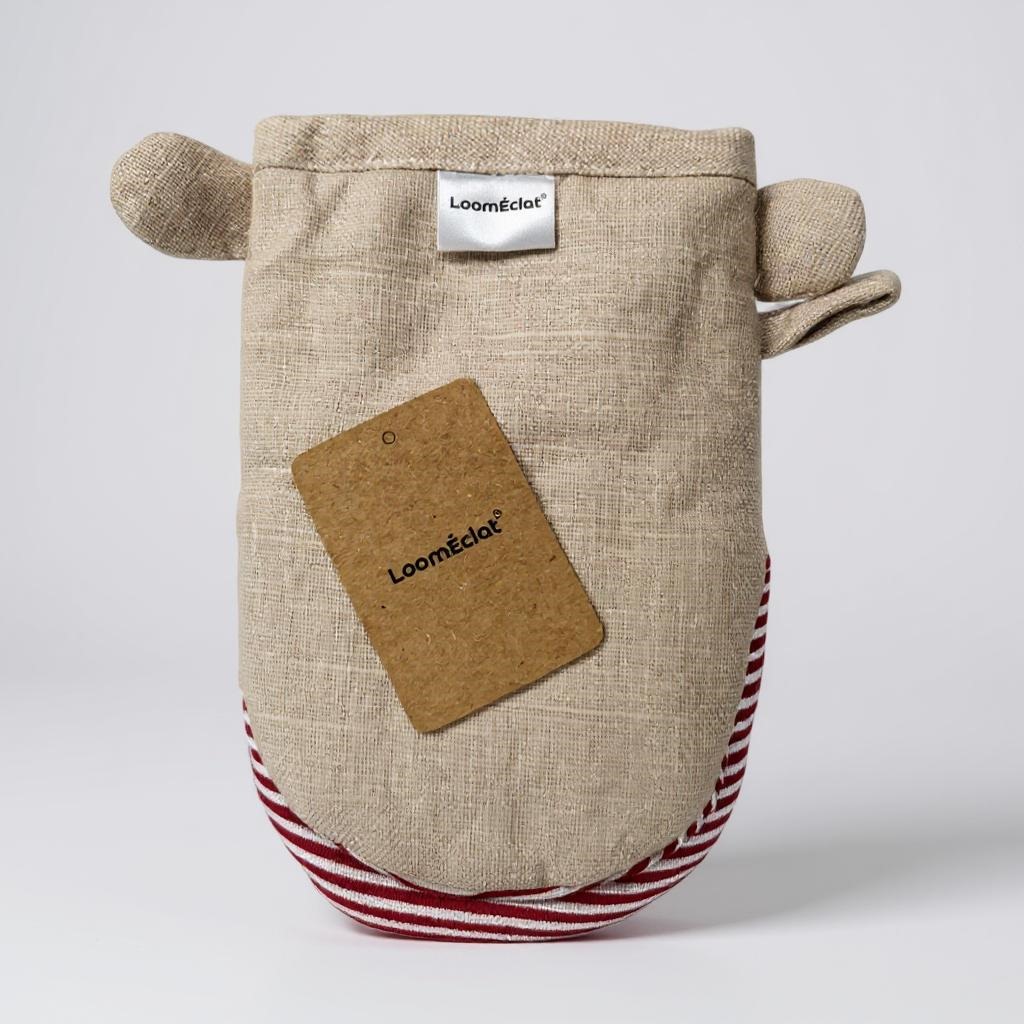 Oven Mitt Reindeer